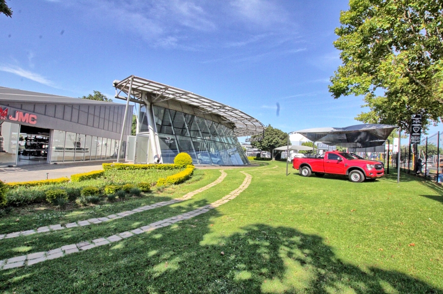 To Let commercial Property for Rent in Halfway House Gauteng