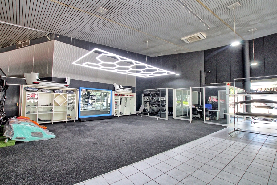 To Let commercial Property for Rent in Halfway House Gauteng