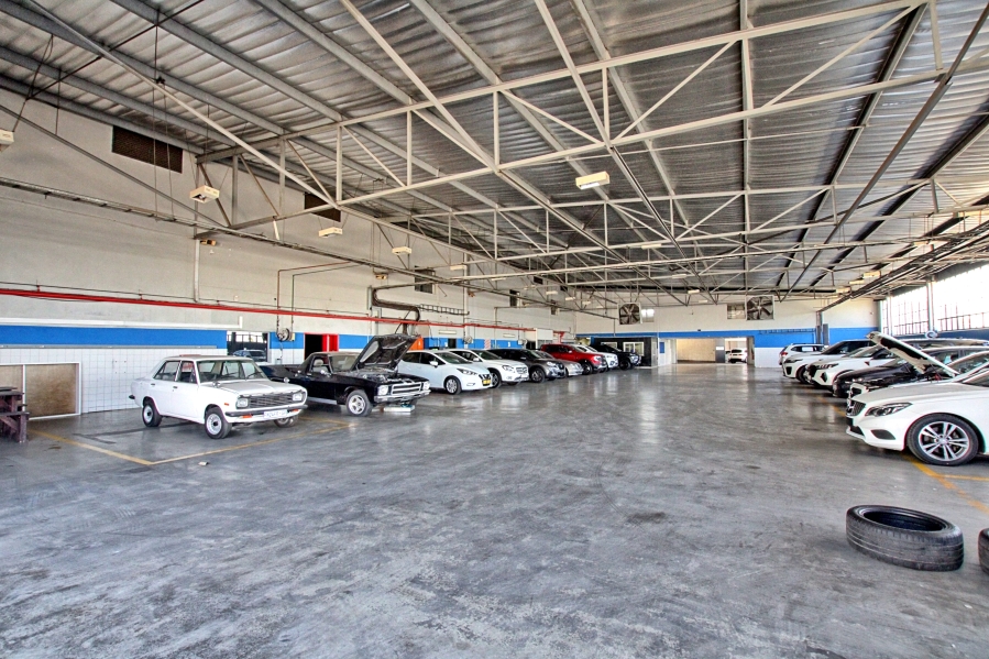 To Let commercial Property for Rent in Halfway House Gauteng