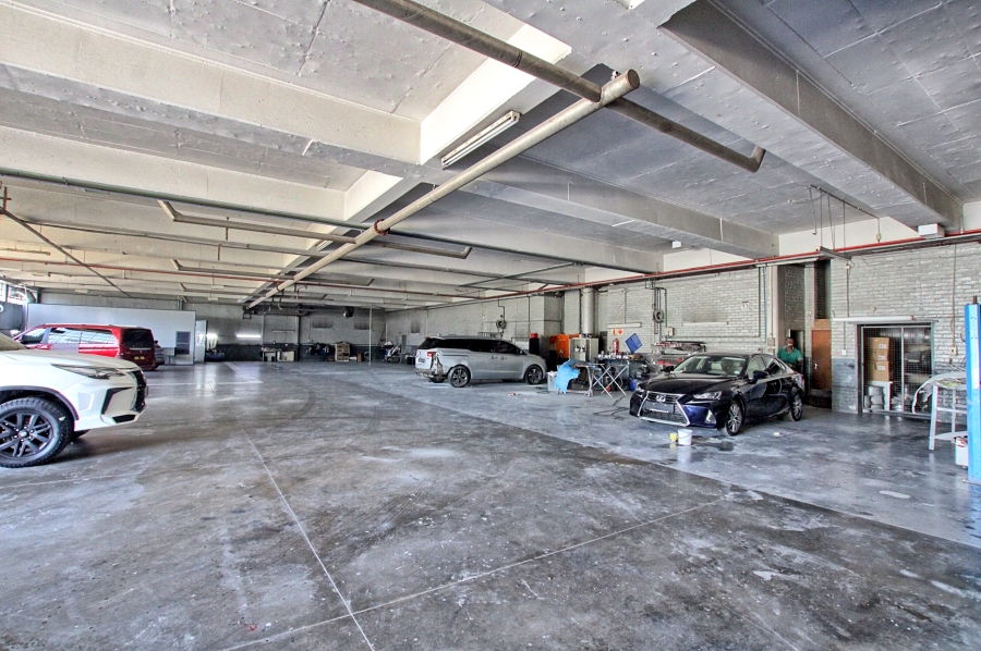 To Let commercial Property for Rent in Halfway House Gauteng