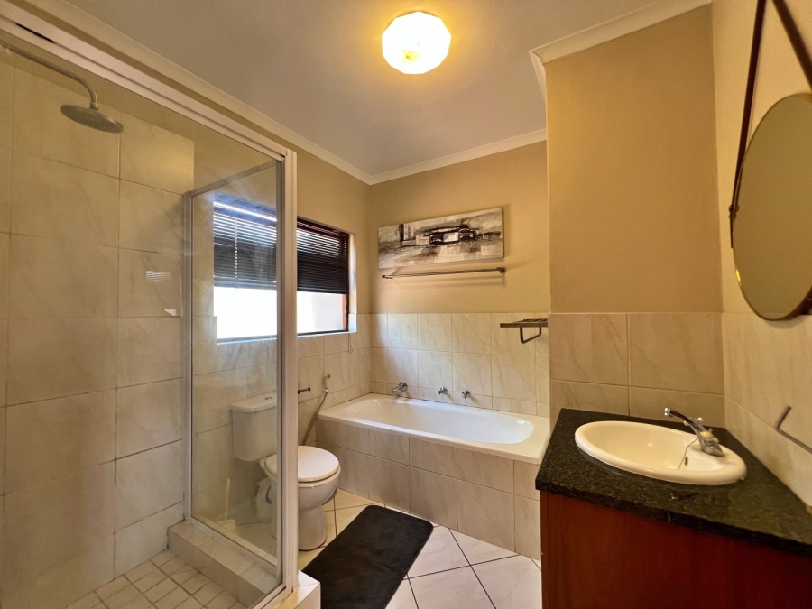 To Let 3 Bedroom Property for Rent in Dainfern Gauteng