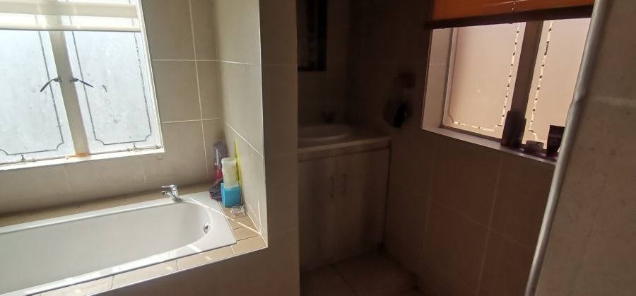 3 Bedroom Property for Sale in Brenthurst Gauteng