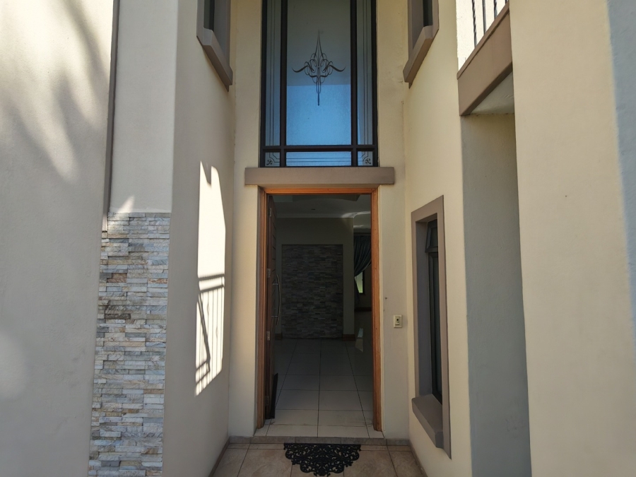 4 Bedroom Property for Sale in New Market Park Gauteng