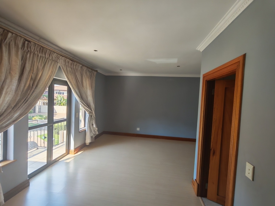 4 Bedroom Property for Sale in New Market Park Gauteng
