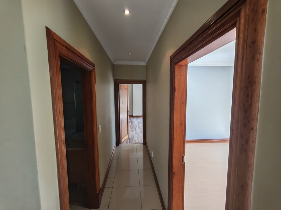 4 Bedroom Property for Sale in New Market Park Gauteng