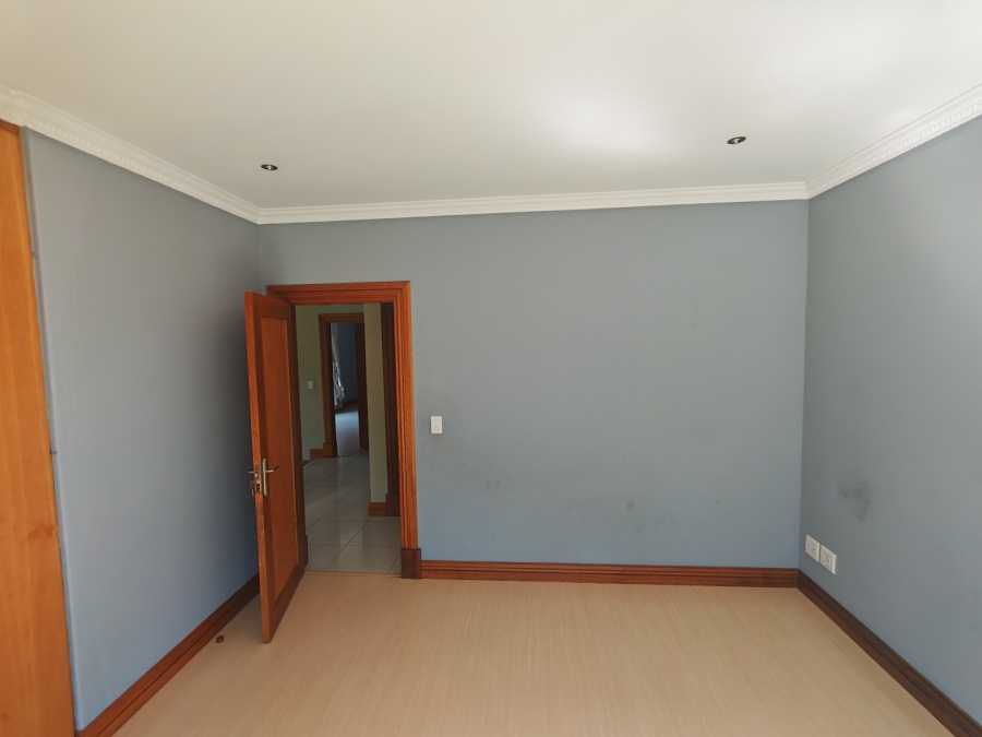 4 Bedroom Property for Sale in New Market Park Gauteng