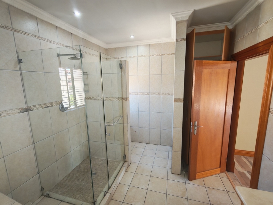 4 Bedroom Property for Sale in New Market Park Gauteng