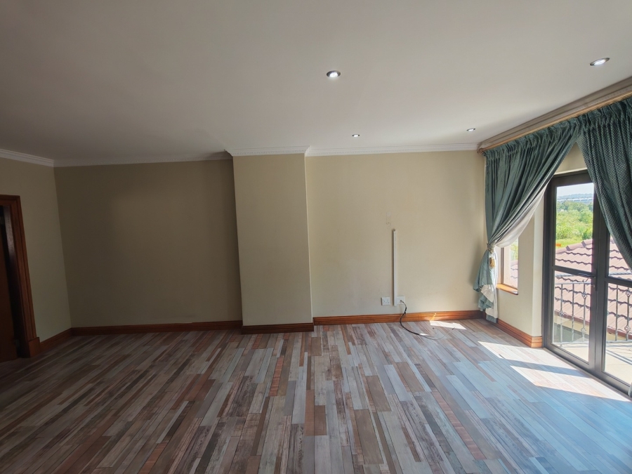 4 Bedroom Property for Sale in New Market Park Gauteng