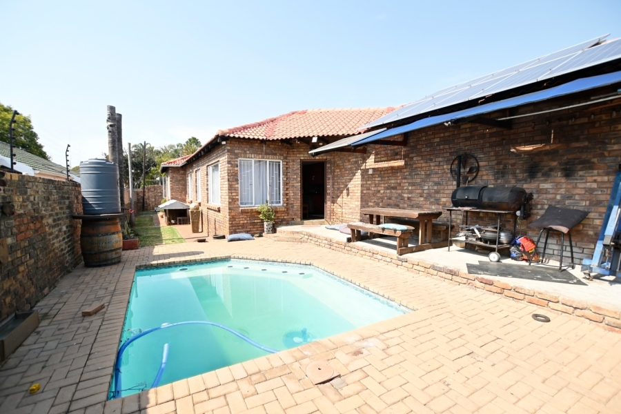 3 Bedroom Property for Sale in Montana Park Gauteng