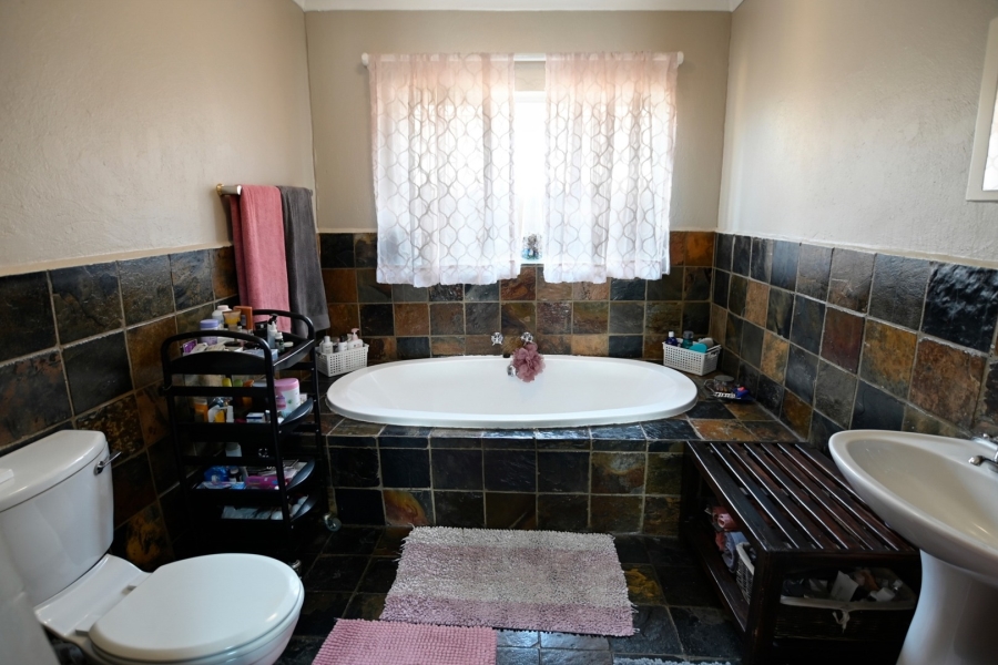 3 Bedroom Property for Sale in Montana Park Gauteng