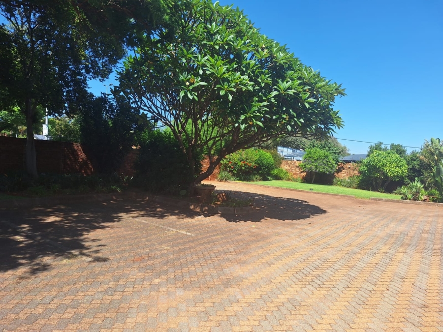 To Let 3 Bedroom Property for Rent in Annlin Gauteng