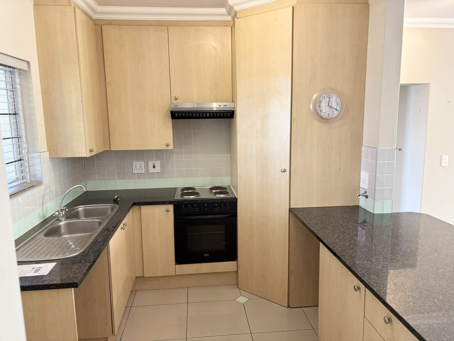 2 Bedroom Property for Sale in Parktown North Gauteng