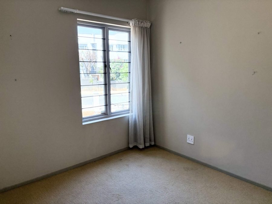 2 Bedroom Property for Sale in Parktown North Gauteng