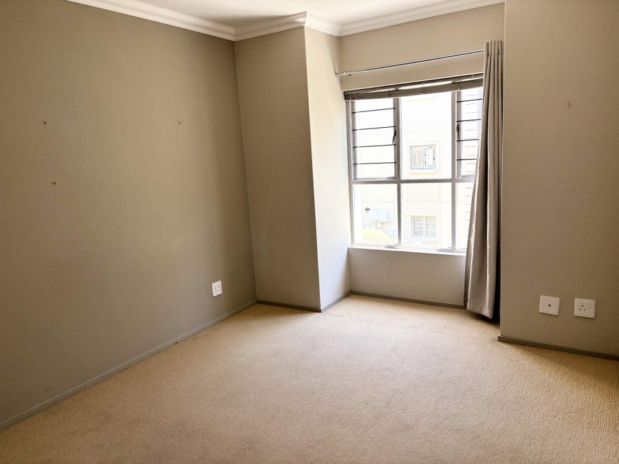 2 Bedroom Property for Sale in Parktown North Gauteng