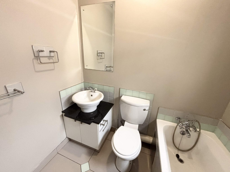 2 Bedroom Property for Sale in Parktown North Gauteng