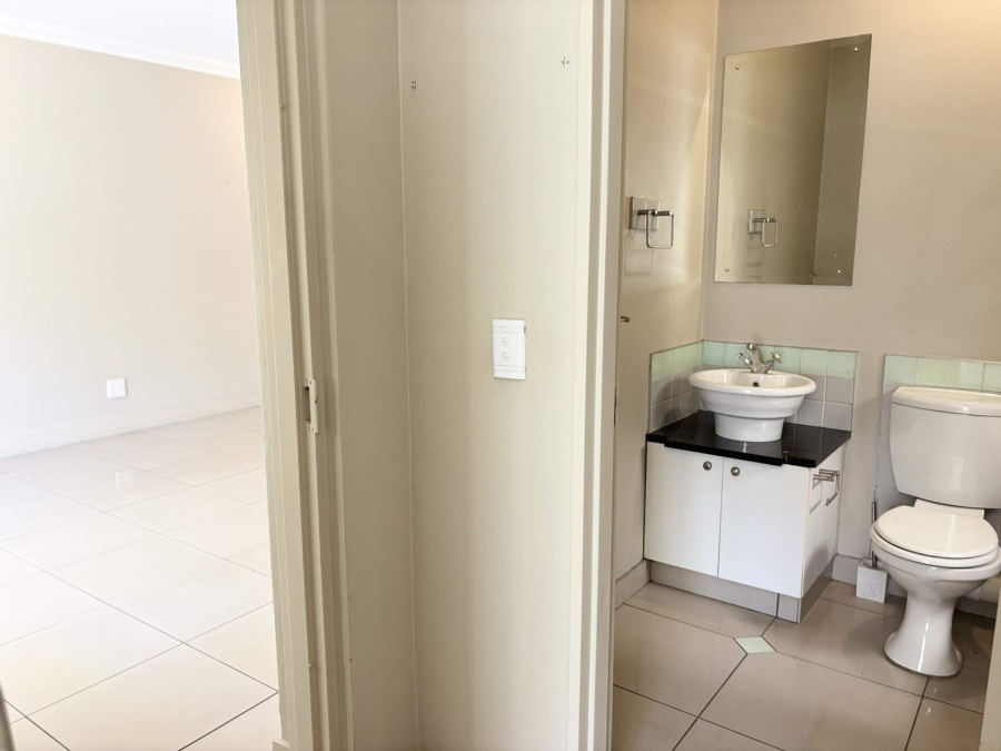 2 Bedroom Property for Sale in Parktown North Gauteng