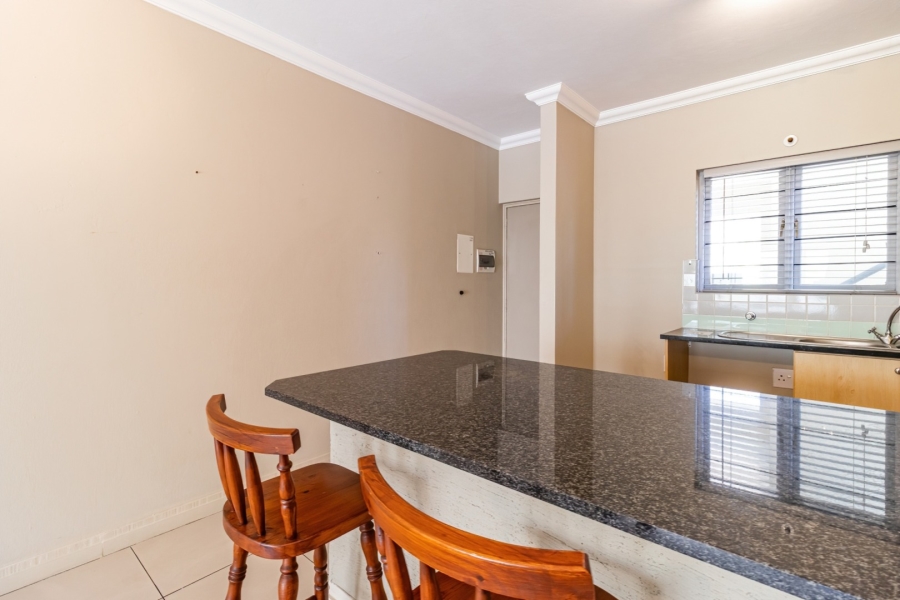 2 Bedroom Property for Sale in Parktown North Gauteng