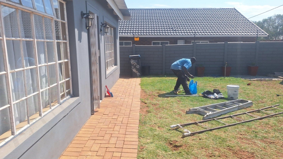 To Let 3 Bedroom Property for Rent in Krugersdorp North Gauteng