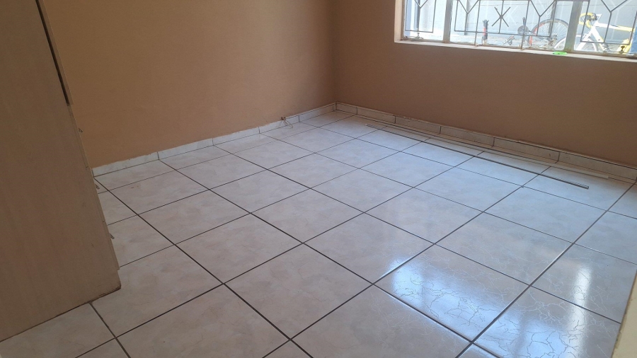 To Let 3 Bedroom Property for Rent in Krugersdorp North Gauteng