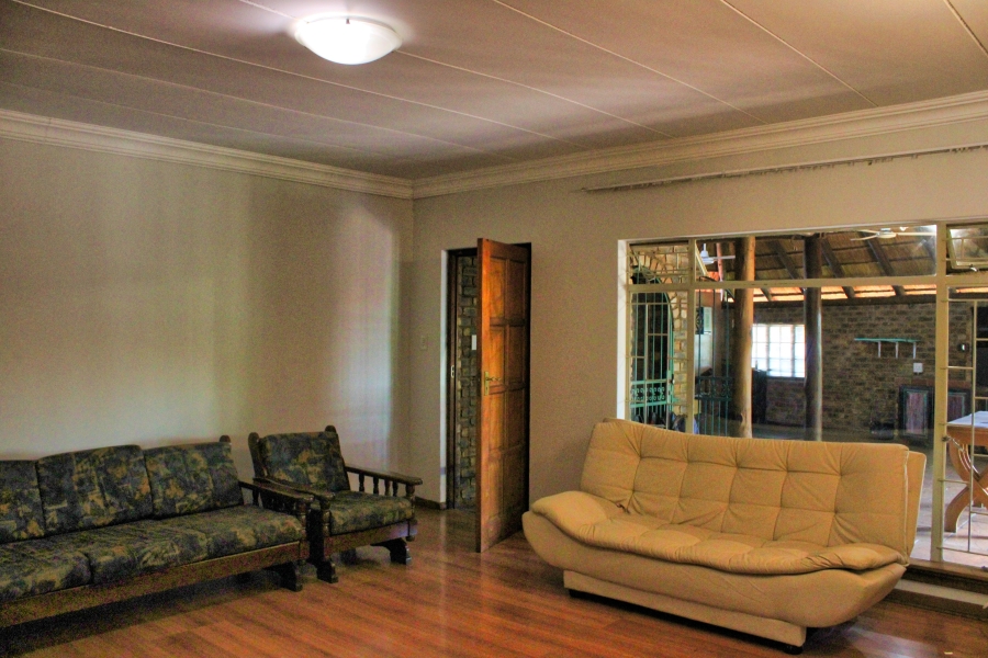 3 Bedroom Property for Sale in Faerie Glen Gauteng