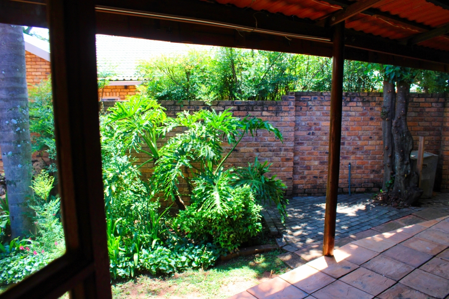 3 Bedroom Property for Sale in Faerie Glen Gauteng