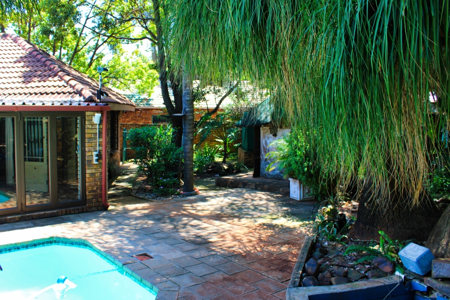 3 Bedroom Property for Sale in Faerie Glen Gauteng