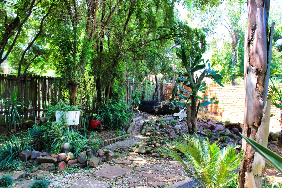 3 Bedroom Property for Sale in Faerie Glen Gauteng