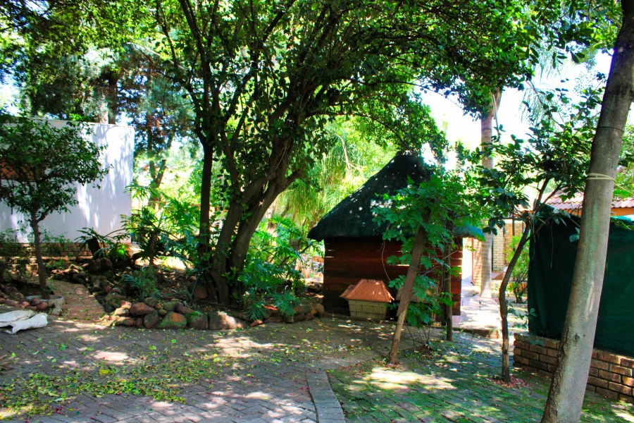 3 Bedroom Property for Sale in Faerie Glen Gauteng