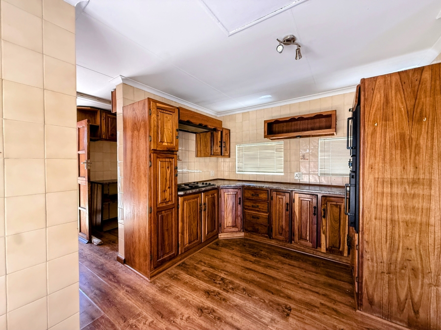 3 Bedroom Property for Sale in Kilner Park Gauteng