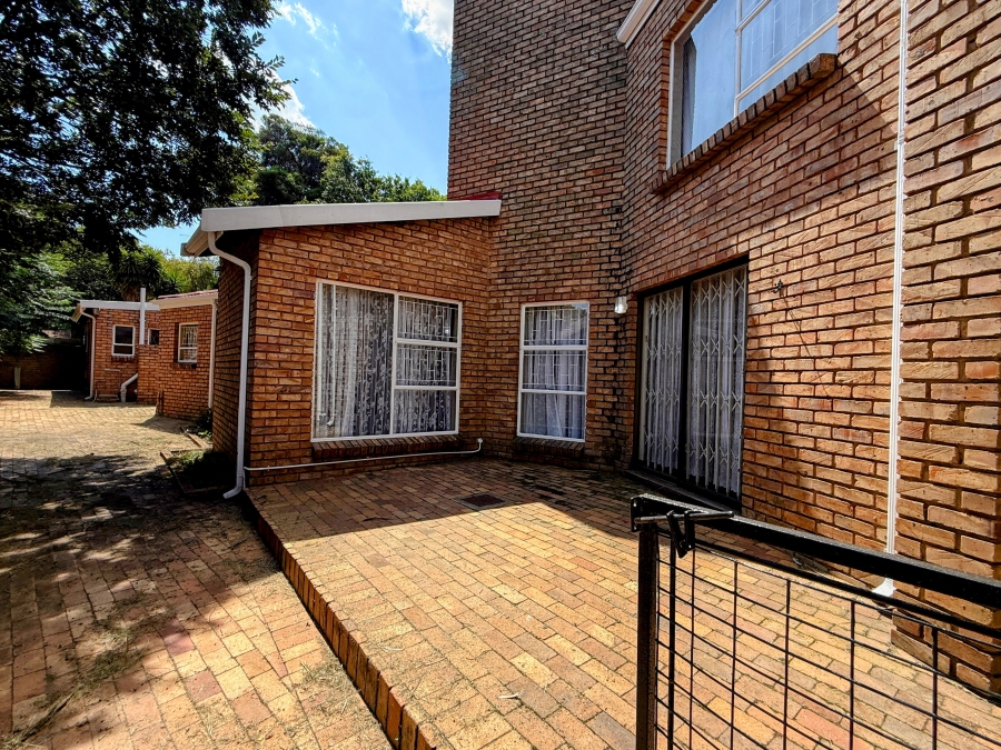 3 Bedroom Property for Sale in Kilner Park Gauteng