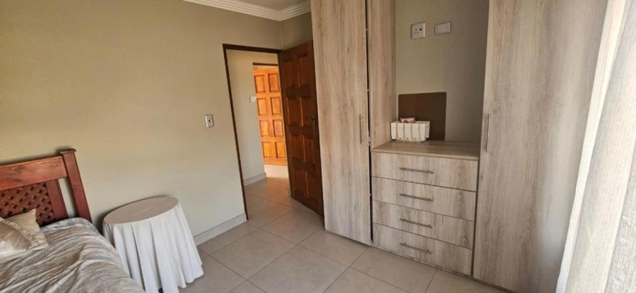 3 Bedroom Property for Sale in Raceview Gauteng