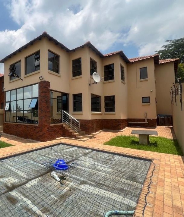 3 Bedroom Property for Sale in South Crest Gauteng