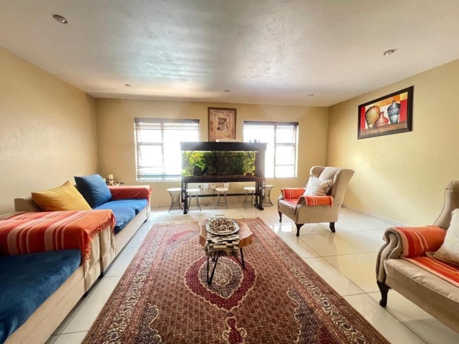 3 Bedroom Property for Sale in South Crest Gauteng