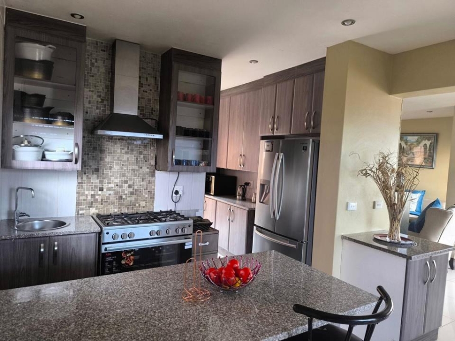 3 Bedroom Property for Sale in South Crest Gauteng