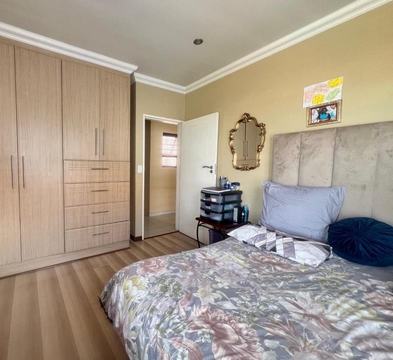 3 Bedroom Property for Sale in South Crest Gauteng