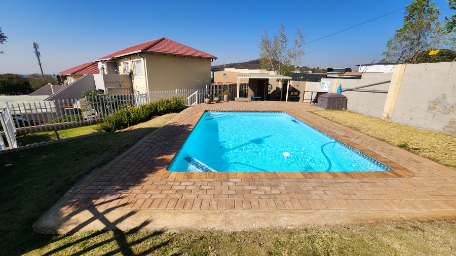 2 Bedroom Property for Sale in Meyersdal Gauteng