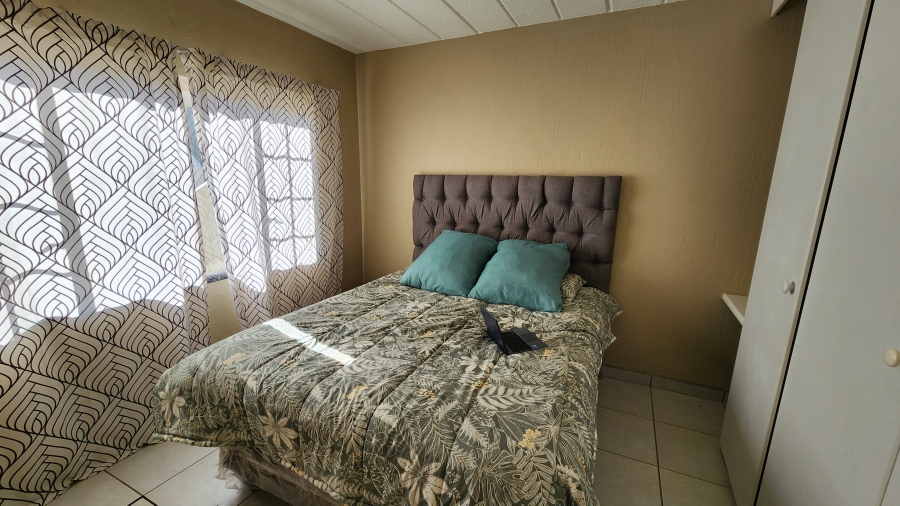 2 Bedroom Property for Sale in Meyersdal Gauteng