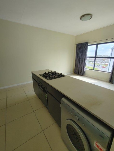 To Let 1 Bedroom Property for Rent in Greenstone Hill Gauteng