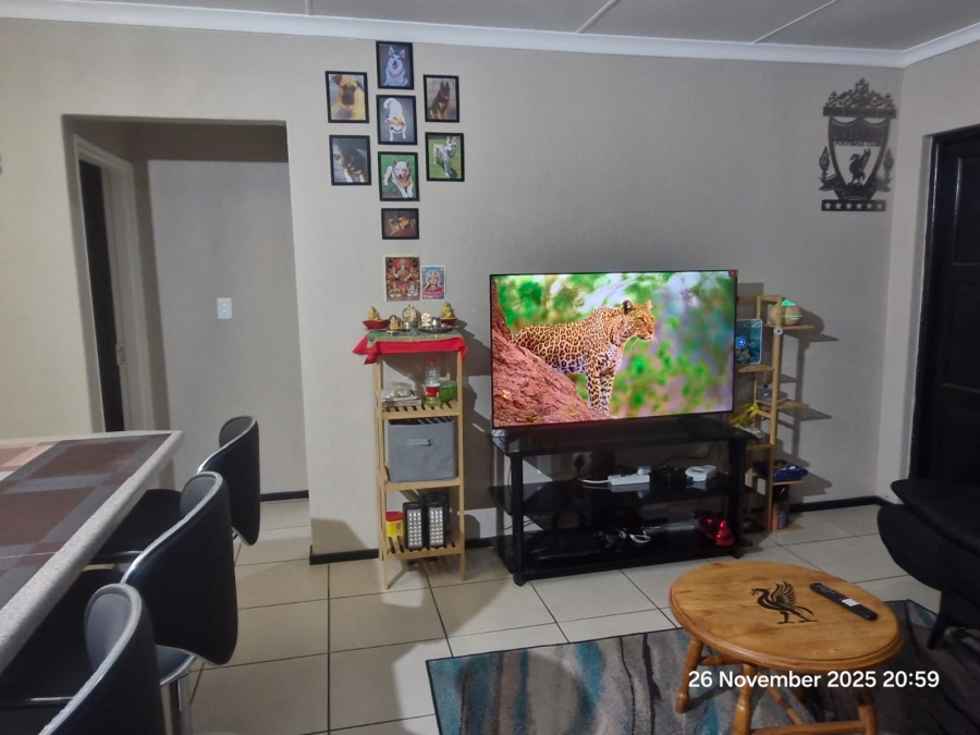 2 Bedroom Property for Sale in Roodepoort West Gauteng