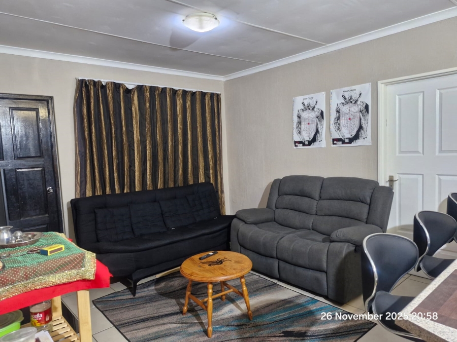 2 Bedroom Property for Sale in Roodepoort West Gauteng