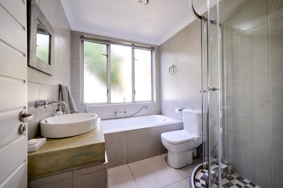 3 Bedroom Property for Sale in Carlswald North Estate Gauteng