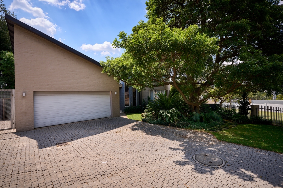 3 Bedroom Property for Sale in Carlswald North Estate Gauteng