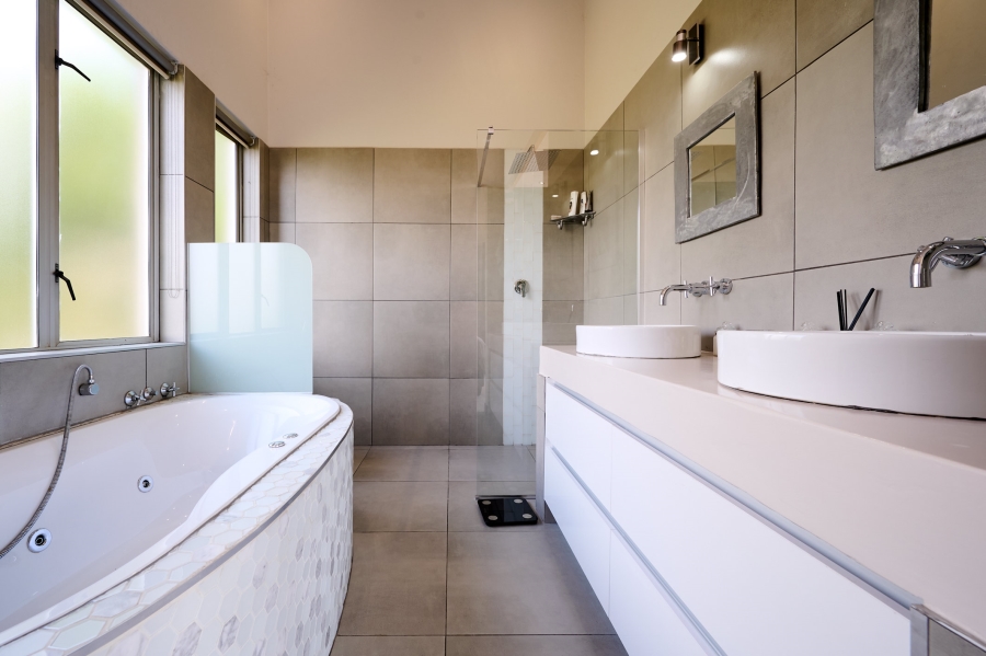 3 Bedroom Property for Sale in Carlswald North Estate Gauteng