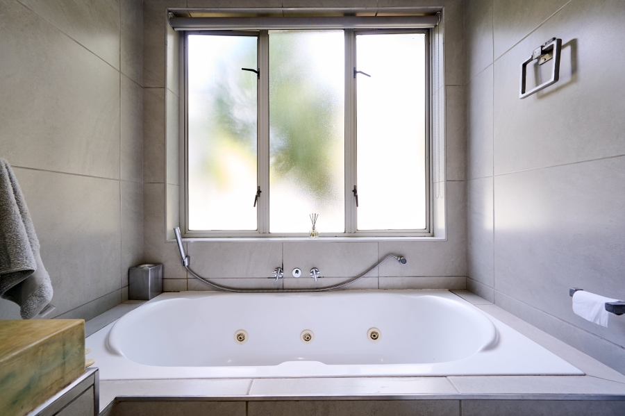 3 Bedroom Property for Sale in Carlswald North Estate Gauteng