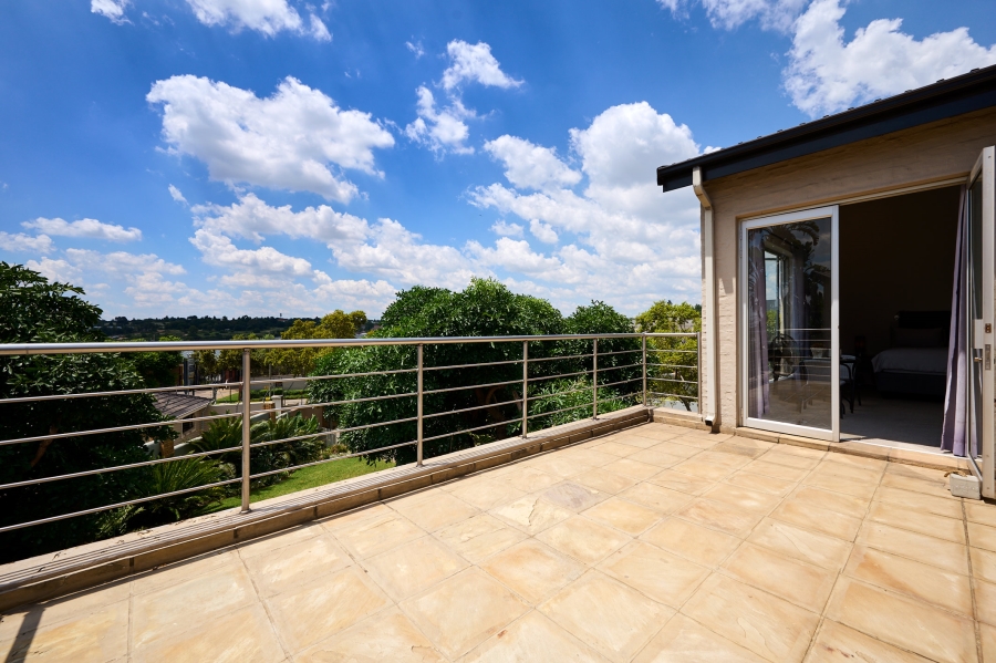 3 Bedroom Property for Sale in Carlswald North Estate Gauteng