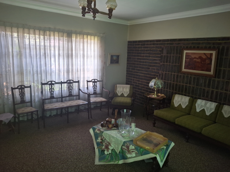4 Bedroom Property for Sale in Garsfontein Gauteng