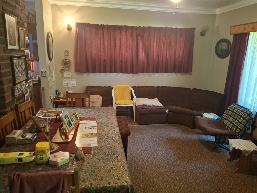 4 Bedroom Property for Sale in Garsfontein Gauteng