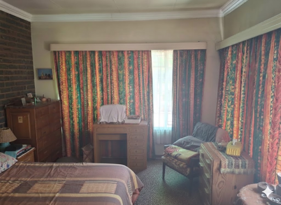 4 Bedroom Property for Sale in Garsfontein Gauteng