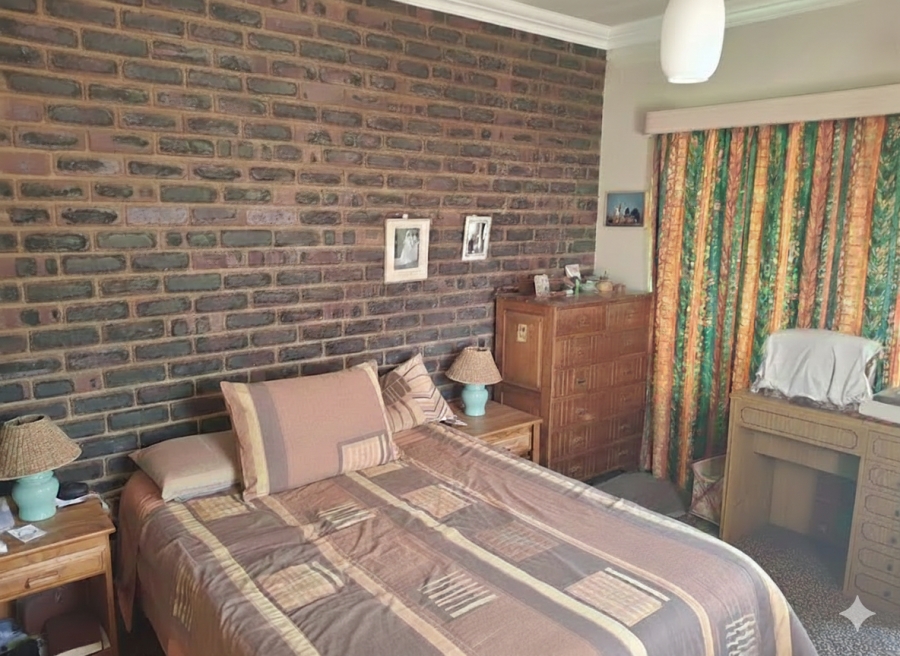 4 Bedroom Property for Sale in Garsfontein Gauteng