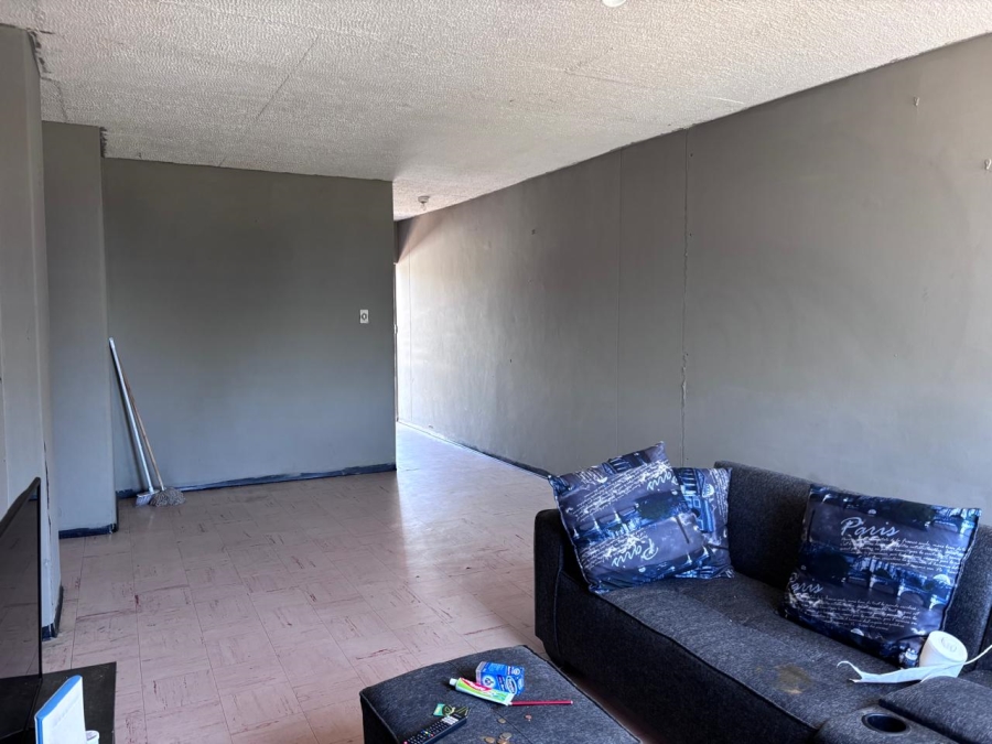 2 Bedroom Property for Sale in Kwaggasrand Gauteng